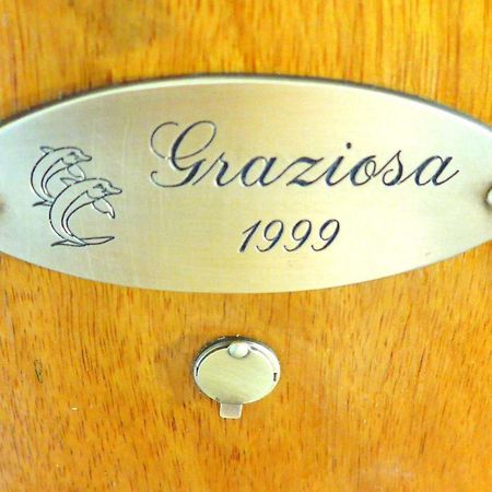 La Graziosa Apartment Сен Тропе Екстериор снимка